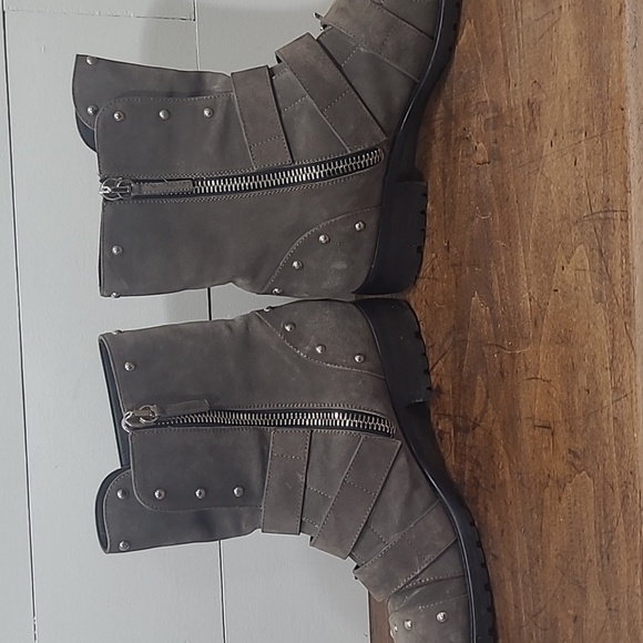 Guiseppe Zanotti Studded Brown Suede Multi Buckle Combat Boots Women's sz 40/9US - Picture 6 of 11